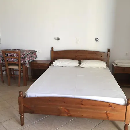 Hotell Eugenia Travasarou Sea View Appartments Diakofti