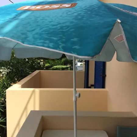 Eugenia Travasarou Sea View Appartments Hotell