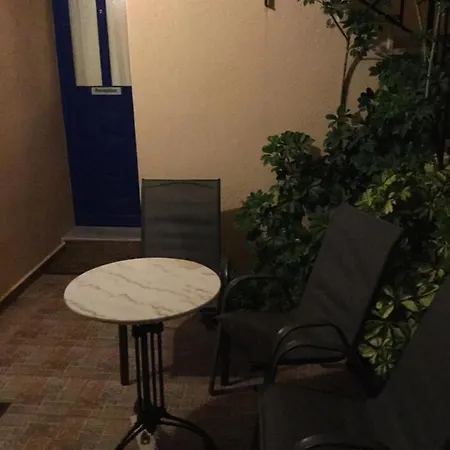 Eugenia Travasarou Sea View Appartments Hotell Diakofti