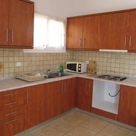 Eugenia Travasarou Sea View Appartments Hotel Diakofti